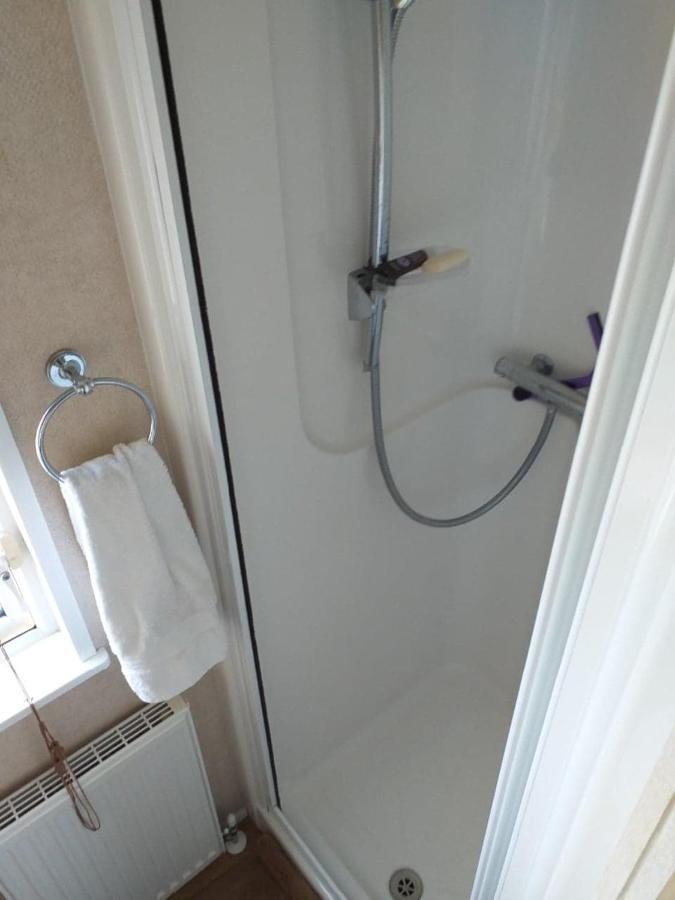 6 Berth Deluxe Ml7 On The Golden Palm Chapel Saint Leonards Exterior foto